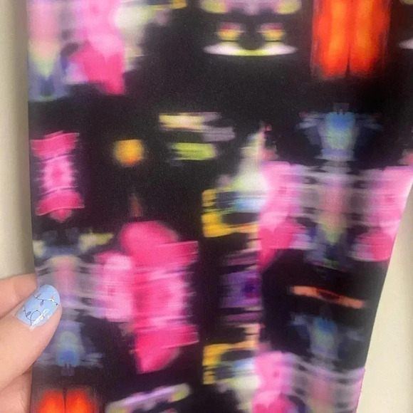 Athleta Speed Sonar Full Length Multicolor Tight Leggings - Size Small - Picture 3 of 7